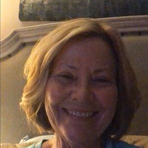 Meet your Posher, Denise